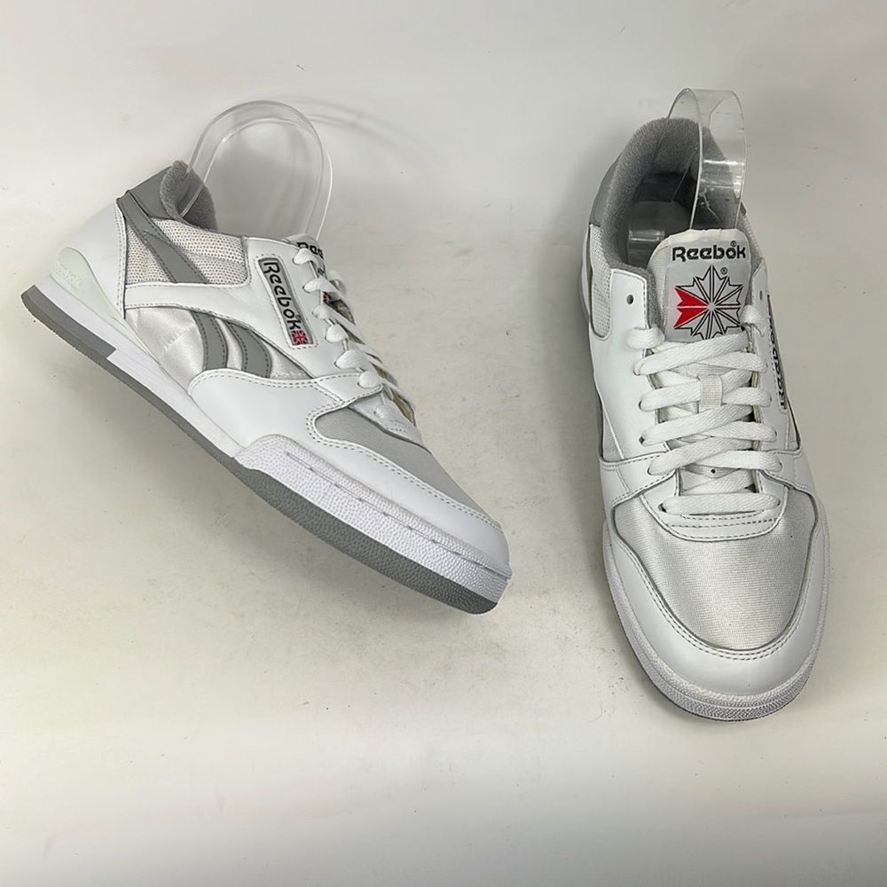 Reebok white and silver minimalist leather classic low top sneakers mens size 9